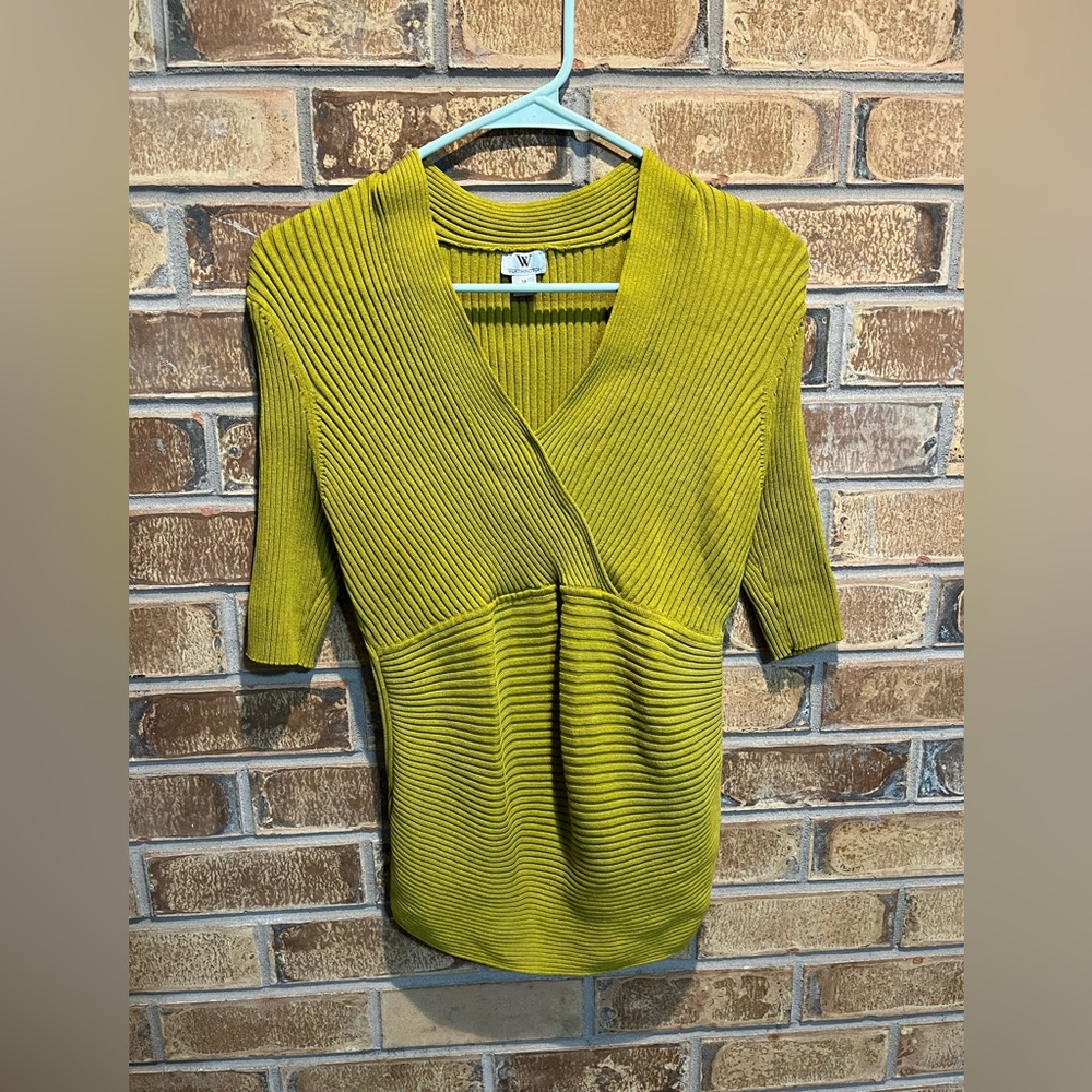 Worthington Mustard Sweater Blouse . Women’s medium